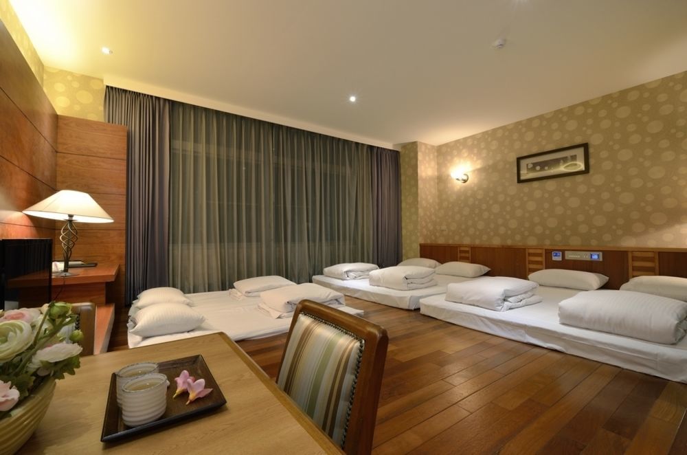 Toong Mao Spa Resort Guanziling Tainan Exterior foto